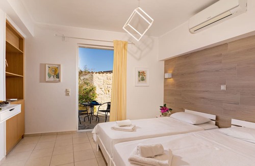 Panormos Apartment | Castello Apartments