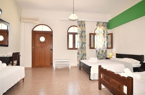 Limeni Apartment | Sofia Limeni