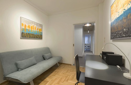 Old Town Apartment | CLASSY APARTMENT, CITY CENTER, DESIGNED AND OWNED BY ARCHITECT