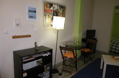 Thessaloniki Apartment | Mini suite neighboring the centre