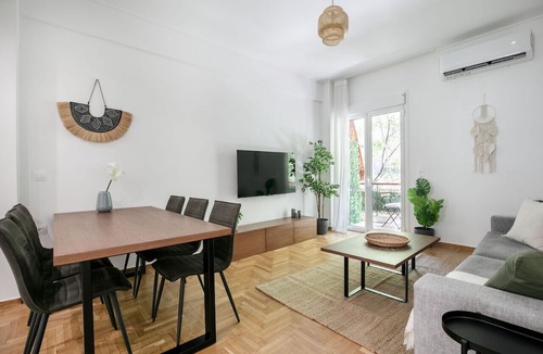 Pangrati Apartment | Mellow 2-Bedroom Apartment in Athens