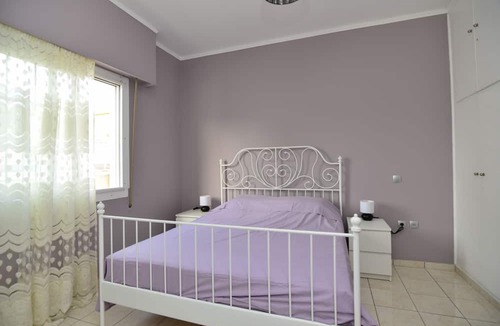 Palaio Faliro Apartment | Athenian Riviera Beach front apartment 2 minutes from Tram stop