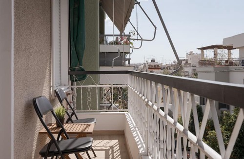 Koukaki Apartment | Athenian Hillside Apartment