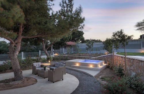 Isthmia House | Cavos Residence with Private Jacuzzi