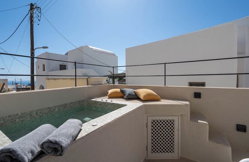 Vothon Apartment | White Orchid Apartments