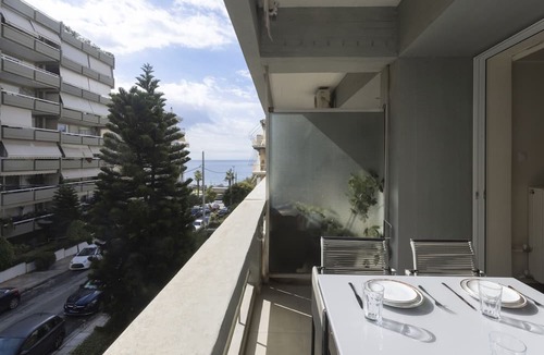 Palaio Faliro Apartment | Thiseos 5-7&middot;Renovated Studio with Sea View