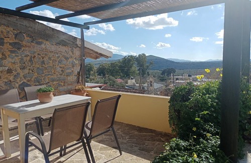 Apostoli Apartment | Orgon Farm Village Houses