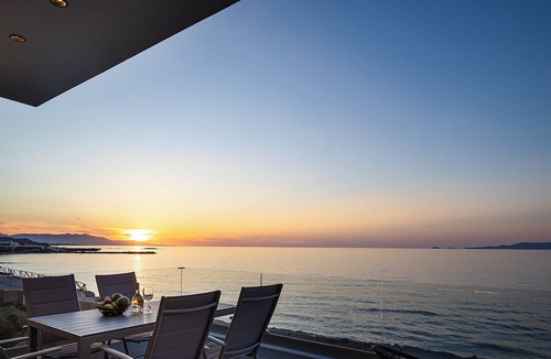 Kokkini Chani Apartment | Nūa Residence, Touched by the Breeze
