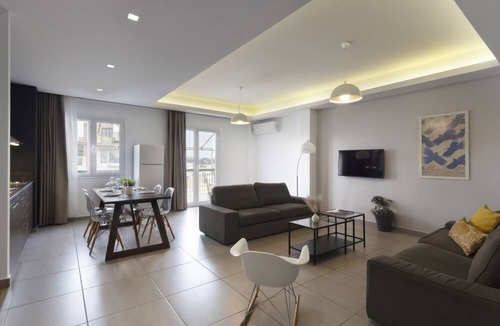 Psirri Apartment | Evripidou 4·Renovated 3BDR Apartment in the heart