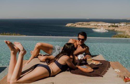Paradise Hotel | Tropicana Suites & Villas Mykonos