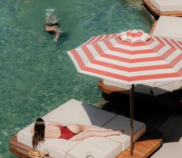 Paradise Hotel | Tropicana Suites & Villas Mykonos