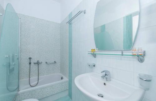 Agios Georgios House | Apartment Garden View, 3 guests in a family hotel