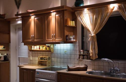 Limni Vouliagmenis House | Ourdreamhouses Lake Hereou Loutraki