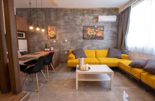 Thessaloniki City Centre Apartment | J Villaras
