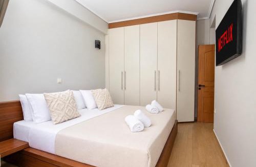 Amarousion Apartment | Top Floor Apartment near The Mall Athens - Private Parking