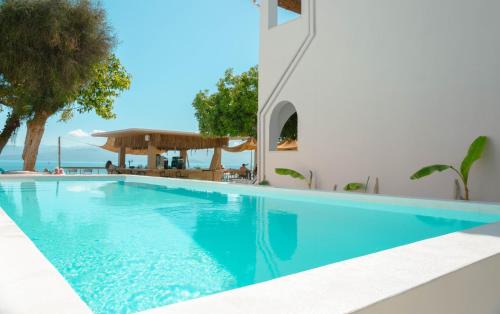 Kavos Hotel | Newquay beach club