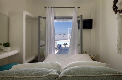 Akrotiri Villa | Hemera Holiday Home villa on Santorini