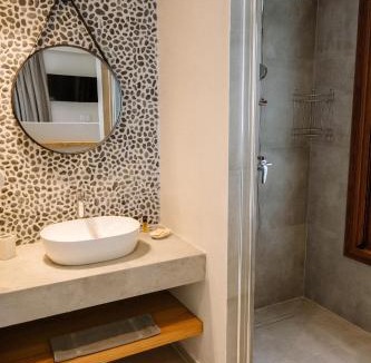 Dorida Apartment | Trizonia Bay Hotel