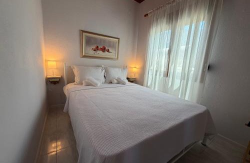 Palaiopoli Apartment | The Mulberry House Seaside - Beachfront Holiday Home