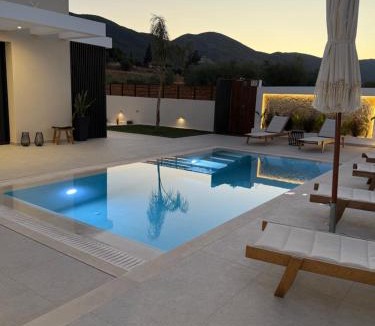Fiolitis Villa | Korithis Elysian Villa