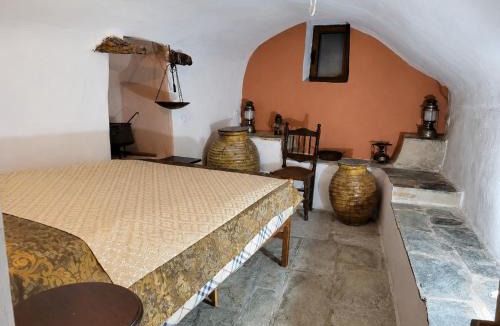 Vatheia House | VATHIA TOWER 1894-Stone Mani Heaven near the Beach