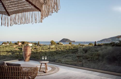 Laganas Villa | 4-Bedroom Private Villa Sea view & Swimming pool