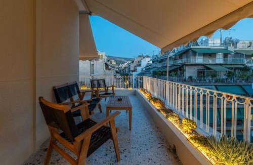 Pangrati Apartment | Stylish Apartment-Large Sunny Balcony-Central Pagrati-MARE Luxury Suites B