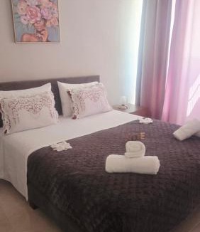 Loutraki Apartment | Enora Loutraki Guesthouse