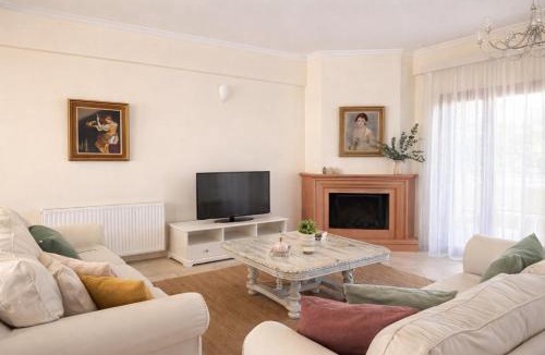 Agios Ioannis Villa | Melitta Villa