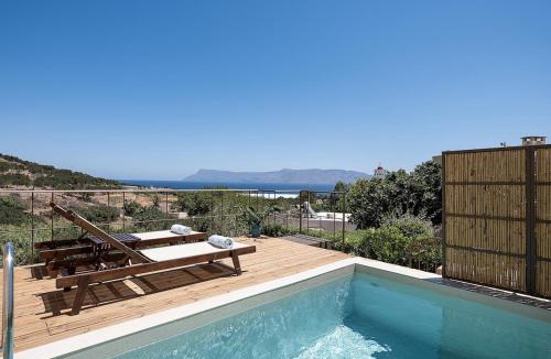 Kaliviani House | Luxurious stone cave with pool and sea view