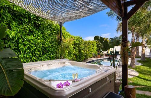 Petaloudes Villa | Antonakis Villa Secret Pool & Hot Tub Hideaway