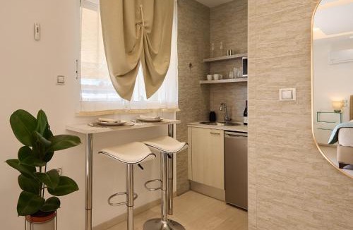 Psirri Apartment | Acropolis View Studio 8th Floor Wake Up to the Parthenon