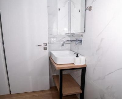 Psirri Apartment | Tettix Athens Appartment B1
