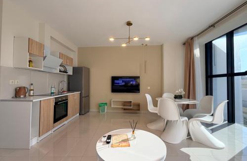 Piraeus Apartment | PL Pireas Modern APT
