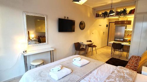 Psirri Apartment | Cozy Apartment in the Heart of Athens 8-1