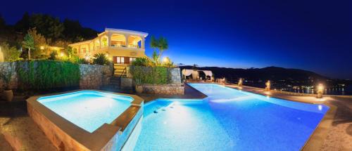 Limni Keri Apartment | Villa Akros and Suites