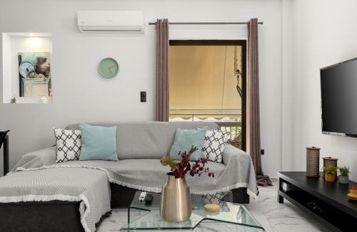 Glyfada Apartment | Luxury apartment in Glyfada(near metro station)C82