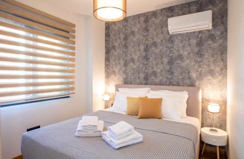 Gazi Apartment | Iris Penthouse - Luxury Acropolis View and Jacuzzi