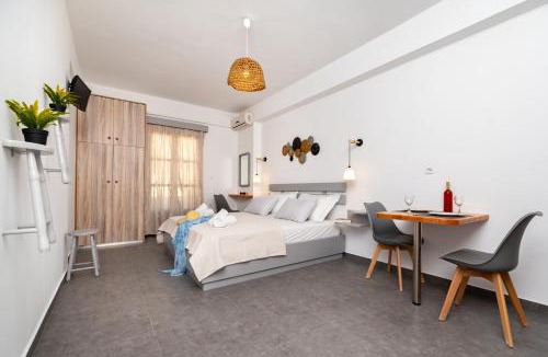 Perivolos Apartment | Marina's Studios