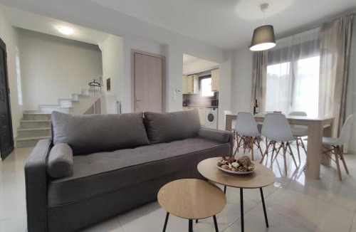 Siviri Apartment | Sunny Siviri
