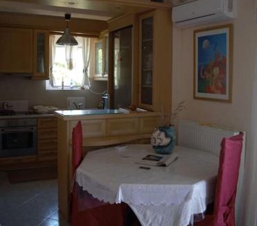 Galatas Apartment | Trizinia view balcony