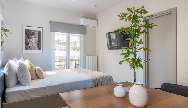 Premium Apartments in Paleo Faliro