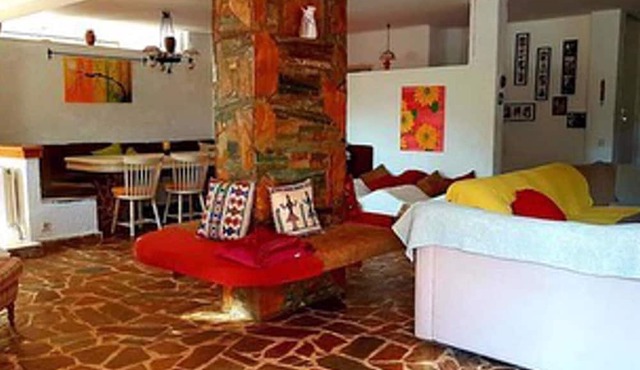 Remarkable 2-bed House in Varnavas