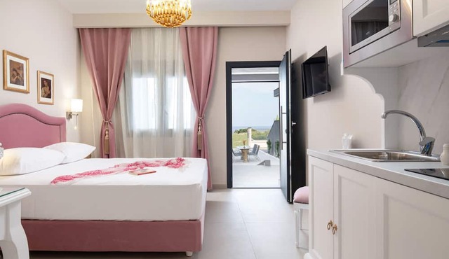 MYKONIATIKA VILLAS