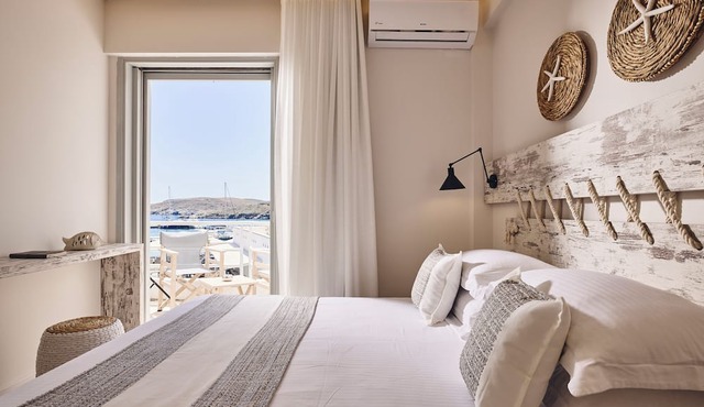 Kythnos Bay Hotel