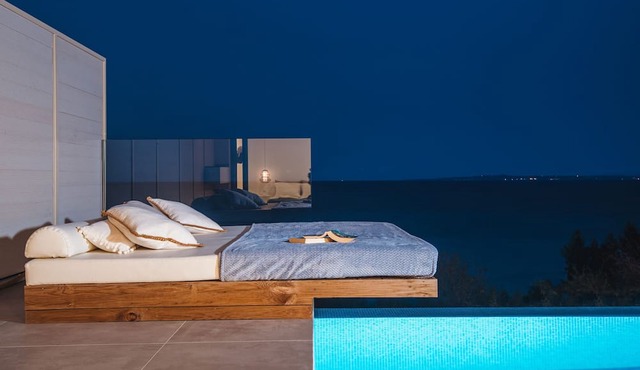 Fiore Suites