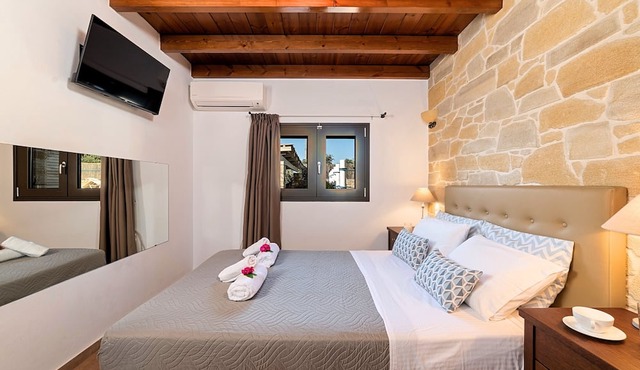 Cretan Kera Villa Heated Pool