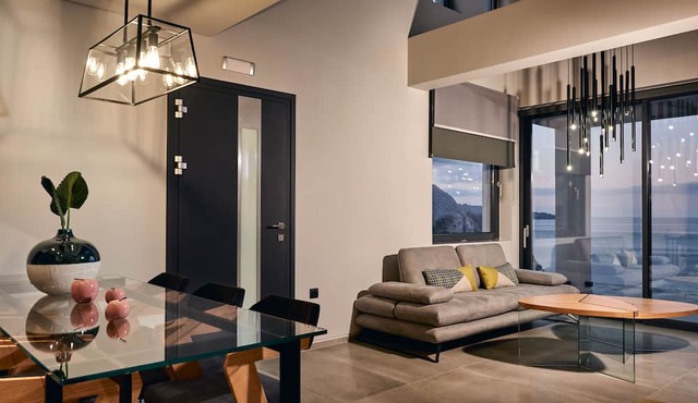 Sueño LUXURY VILLA 180 Iconic Sea View