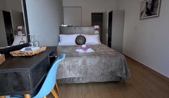Kaloniki Rooms & Suites