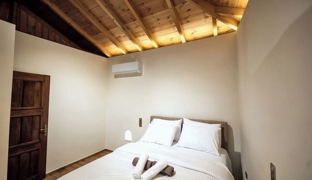 Valaes Guest House